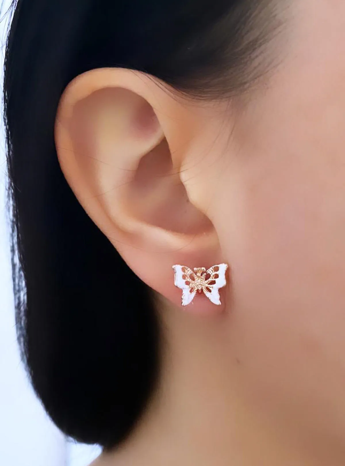 White - Earring